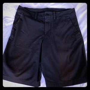 Like New Lululemon Shorts || Black || M